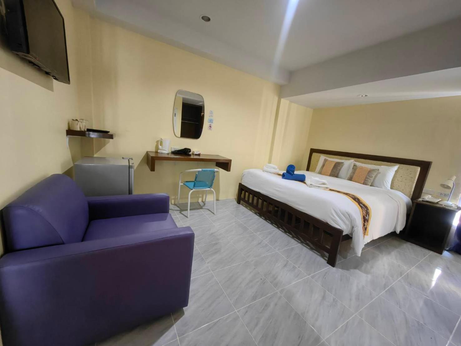 Hotel Chom By The Sea Ao Nam Mao Exteriér fotografie