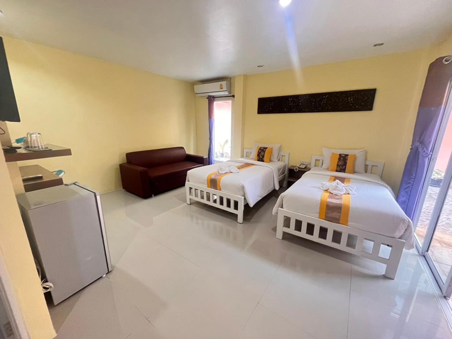 Hotel Chom By The Sea Ao Nam Mao Exteriér fotografie